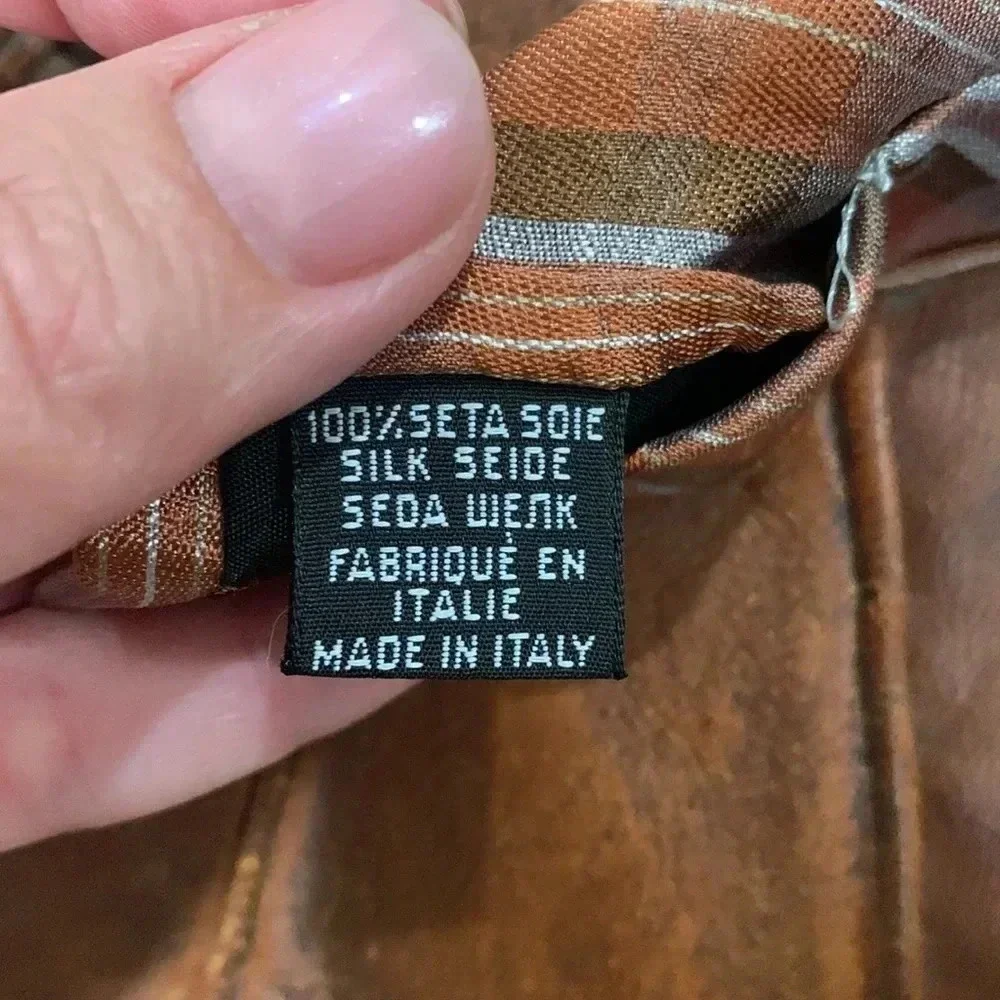 Hugo Boss silk Organza dress tie